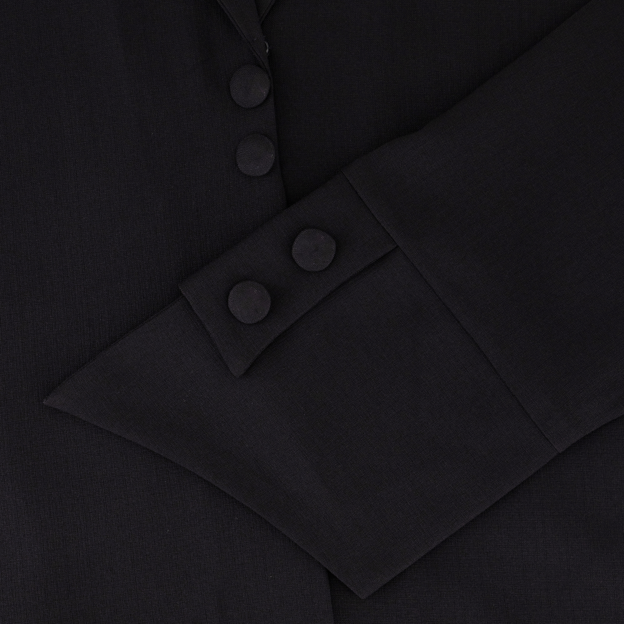A sleek plain abaya with a collar design, available in black, grey, beige, deep green, and dark brown, crafted for elegance and comfort in sizes 50-60. Includes a complimentary hijab.