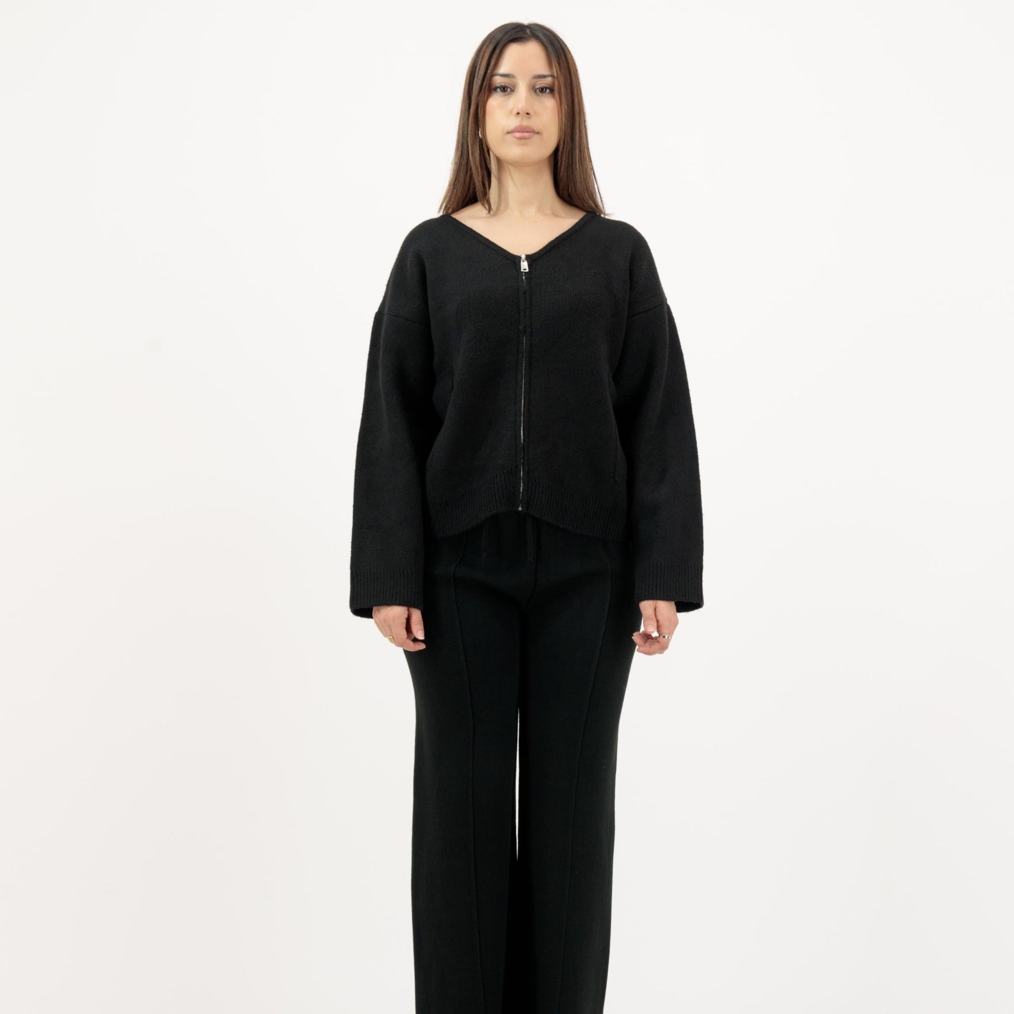 CARLA - Chic Zipper Sweater